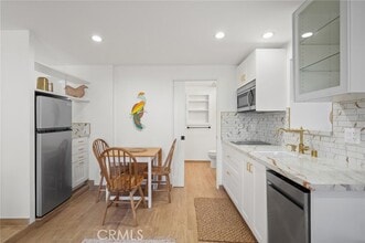 Building Photo - 2258 Helios Dr