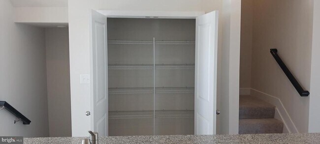 Foto del edificio - 2272 Marcy Dr