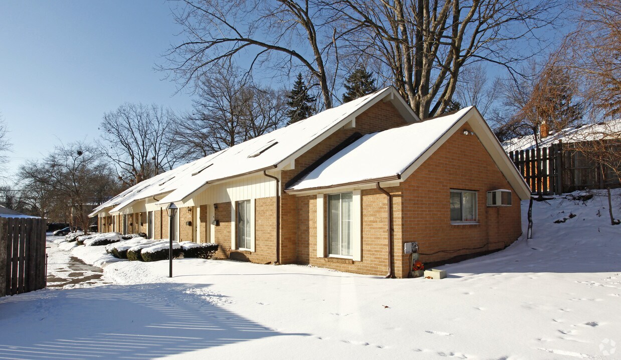 Foto del edificio - 22310-22322 Kinyon St