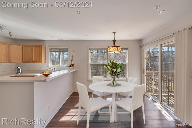 Building Photo - 3036 Barclay Way