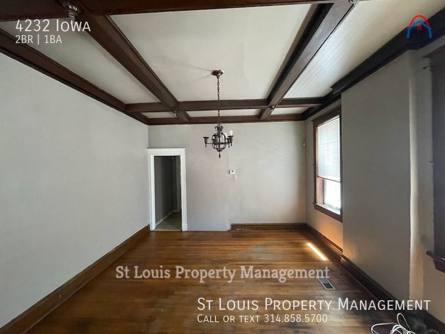 Large brick bungalow in south city House for Rent in Saint Louis, MO