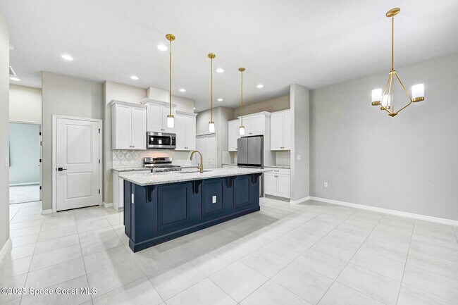 Foto del edificio - 8117 Tethys Ct