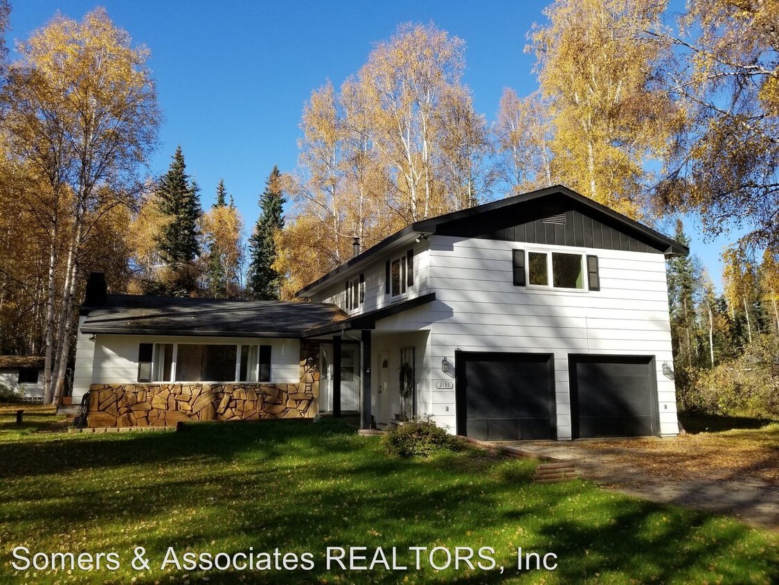 Foto principal - 4 br, 3 bath House - 2135 Loose Moose Loop