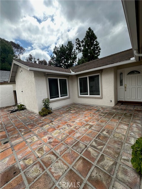 Building Photo - 27462 Vía Olmo