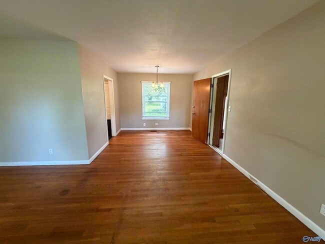Building Photo - 2116 Gilbreath Rd NW