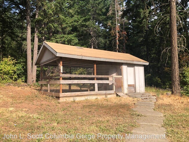 Building Photo - 3 br, 2 bath House - 36 Moore Rd
