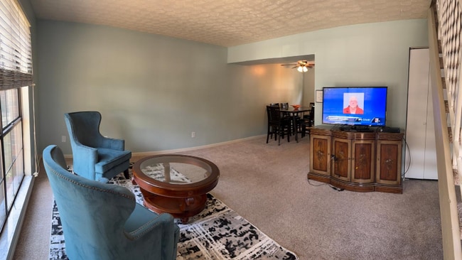 Foto del edificio - 408 Halia Crest