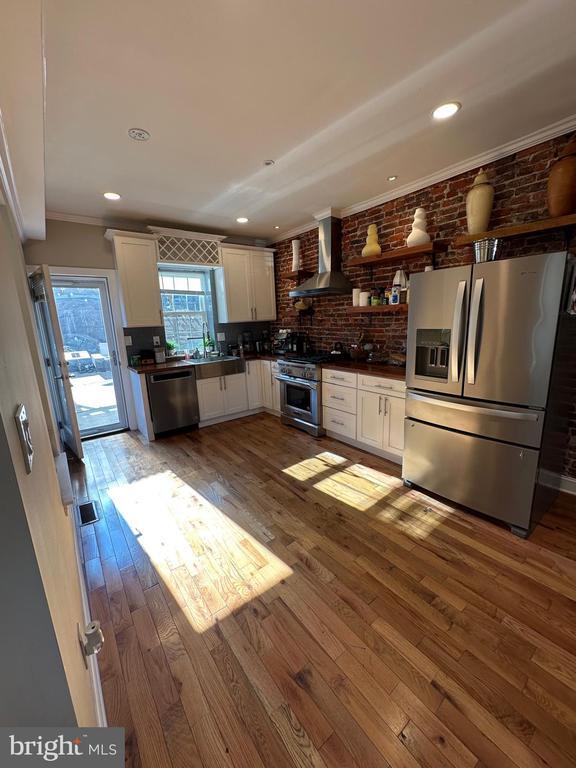 Foto del edificio - 3536 Mantua Ave