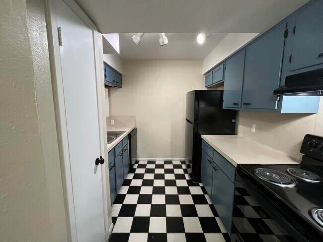 Foto del edificio - 231 W Ailsie Ave