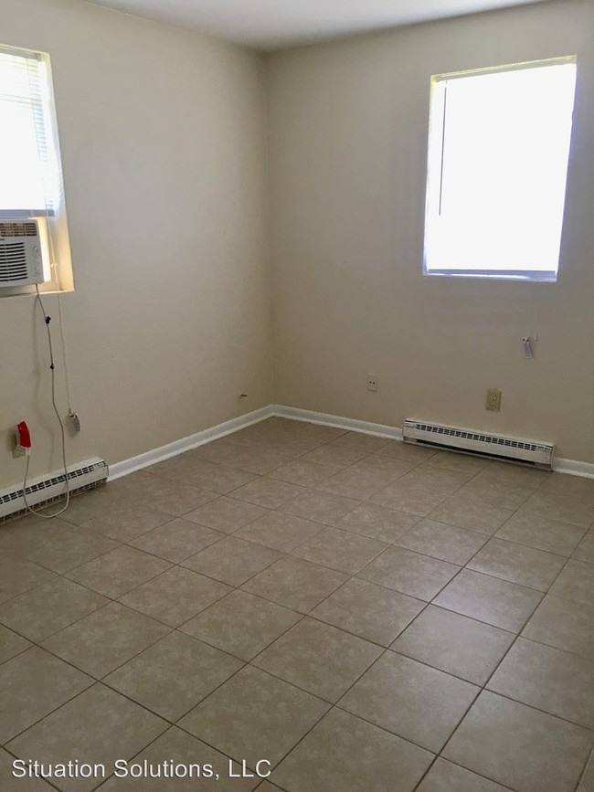 Foto del edificio - 2 br, 1 bath House - 2006 Timber Lane