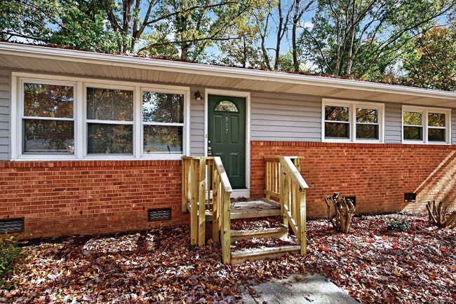 Foto del edificio - 517 Cooper Rd