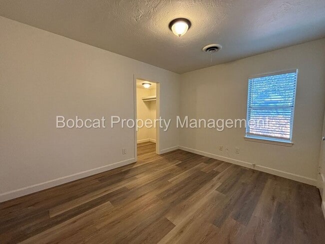 Foto del edificio - 509 Westview Ave