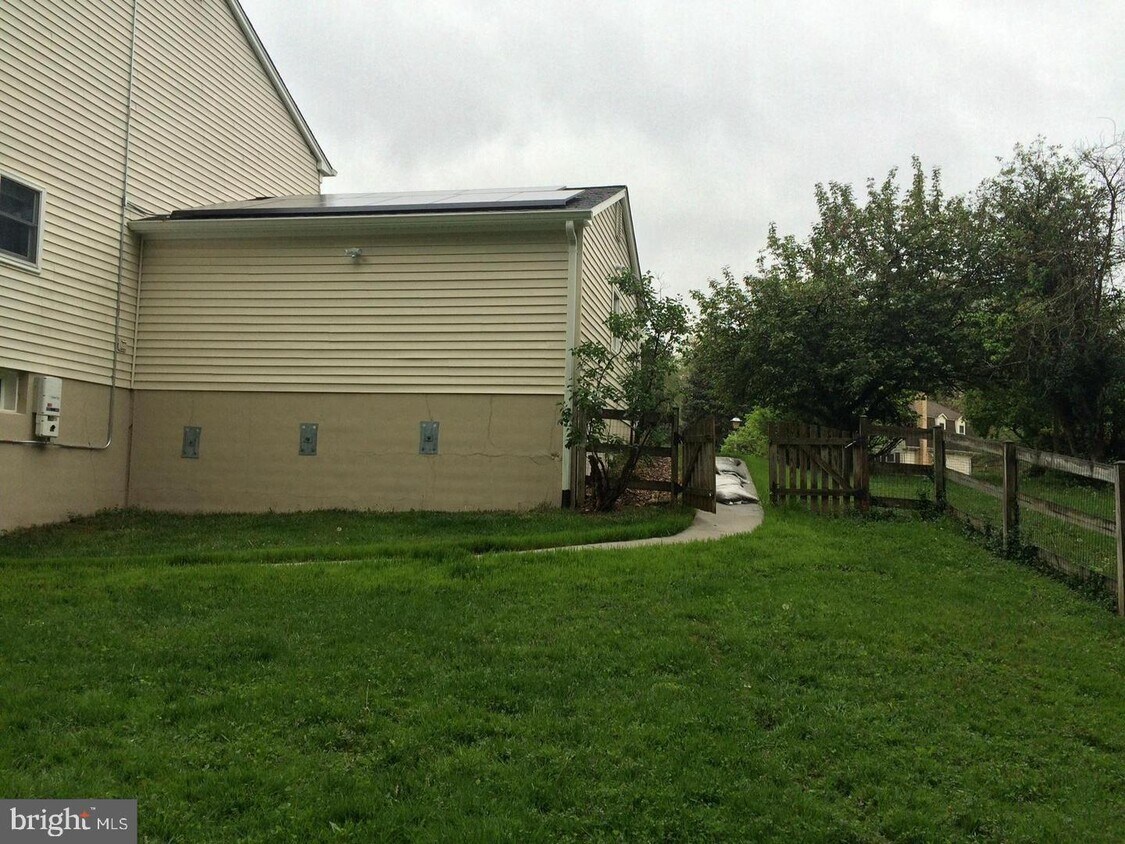 1804 Narrows Ln, Silver Spring, MD 20906 House Rental in Silver