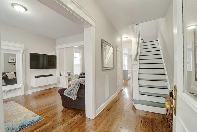 Foto del edificio - 259 Woodlawn Ave