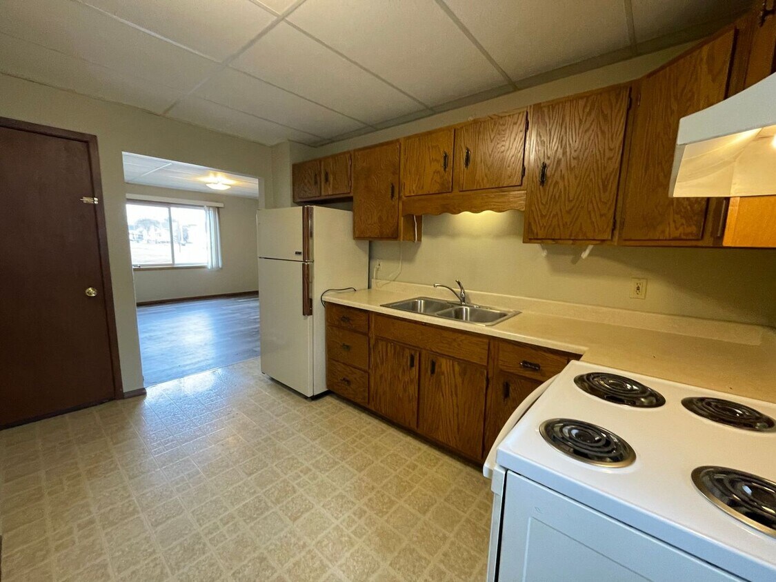 Primary Photo - 403 7th Ave