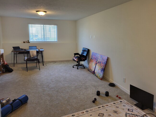 Foto del edificio - 8410 S 177th Ave