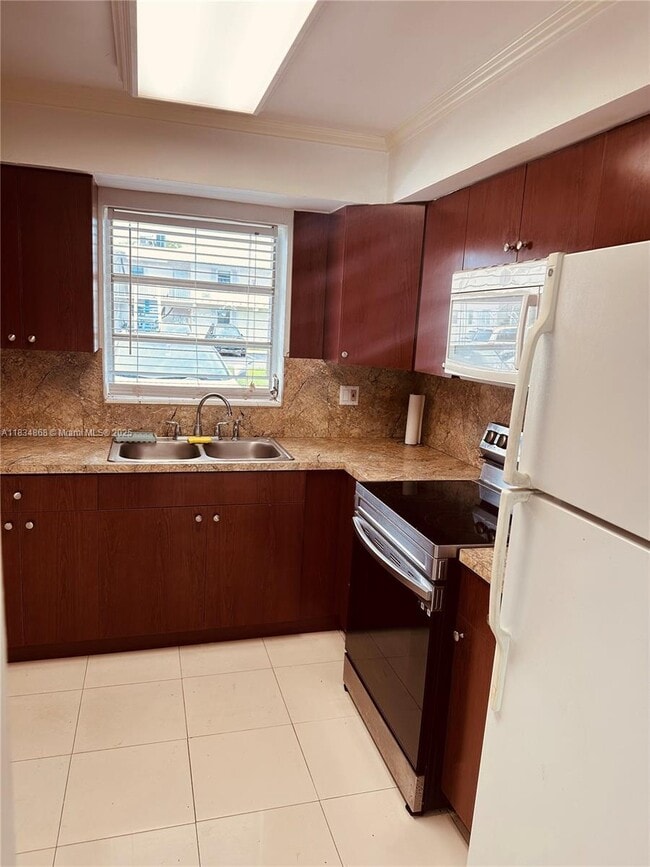Building Photo - 7328 SW 82nd St