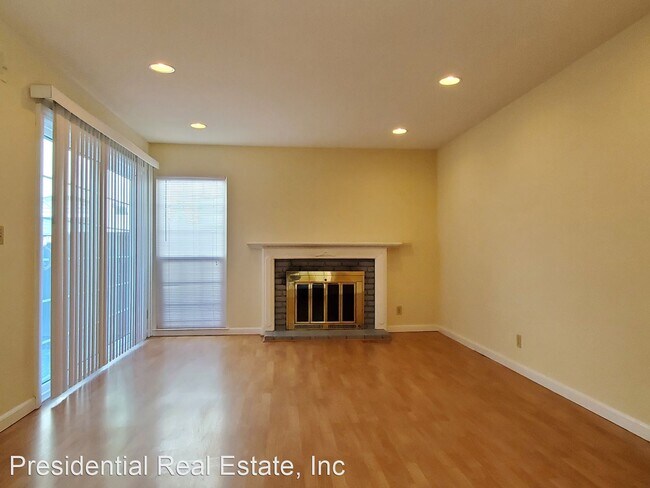 Building Photo - 4 br, 2 bath House - 728 Glenburry Way