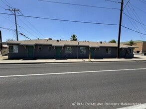 Building Photo - 1036 N 16th St