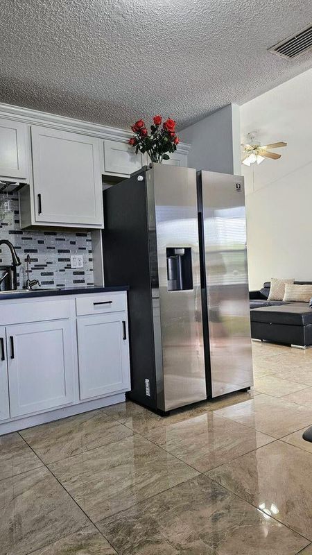 Foto del edificio - 5628 Kimberton Way