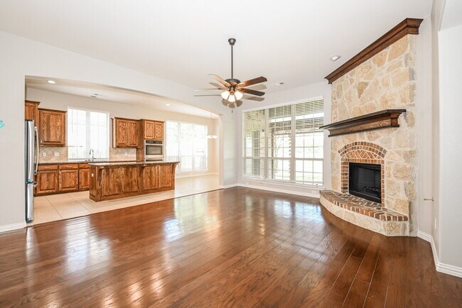 Building Photo - 1224 Wedgewood Dr