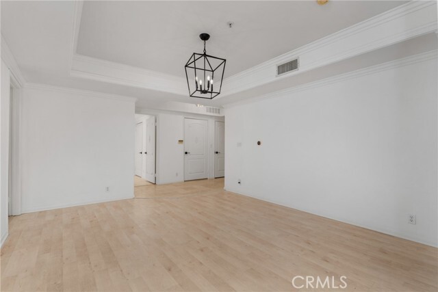 Building Photo - 4426 Ventura Canyon Ave