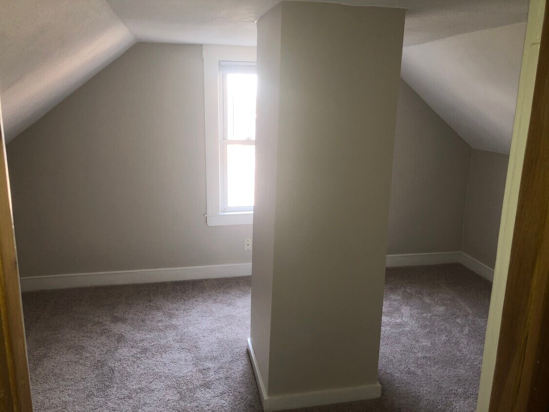 11 Adams Street, Littleton, MA 01460 Townhome Rentals in Littleton MA