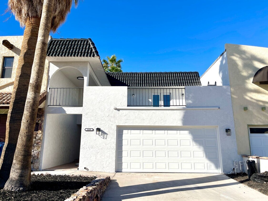 Primary Photo - Gorgeous 2-Story Home with Golf Course Vie...