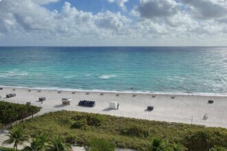 Building Photo - 6039 Collins Ave