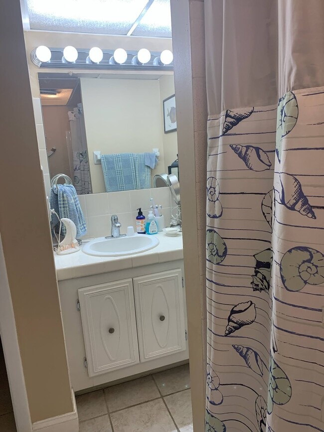 Building Photo - 10037 62nd Ter