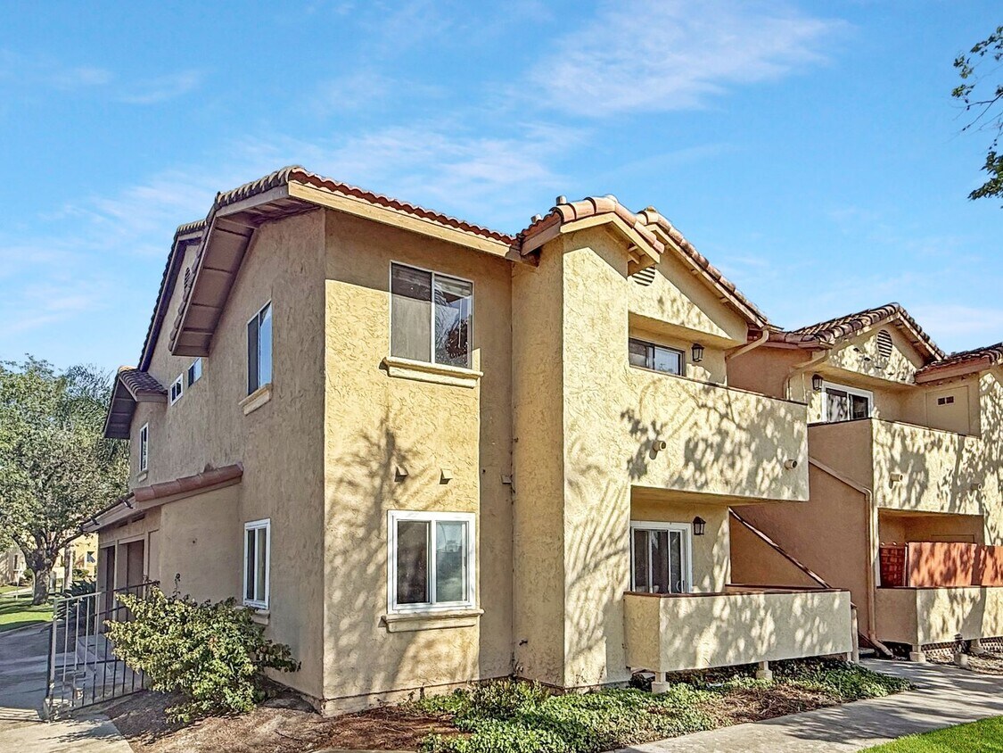 Foto principal - Beautiful 1B/1BA Condo in San Marcos!
