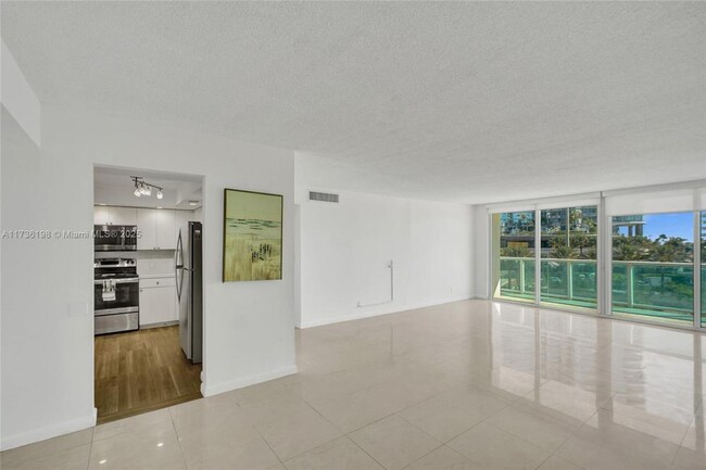 Foto del edificio - 2 bedroom in Sunny Isles Beach FL 33160