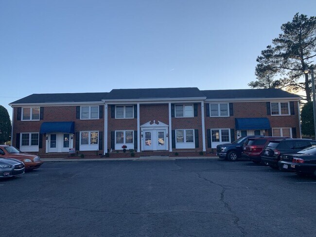 Foto del edificio - Kensington Court Apartment