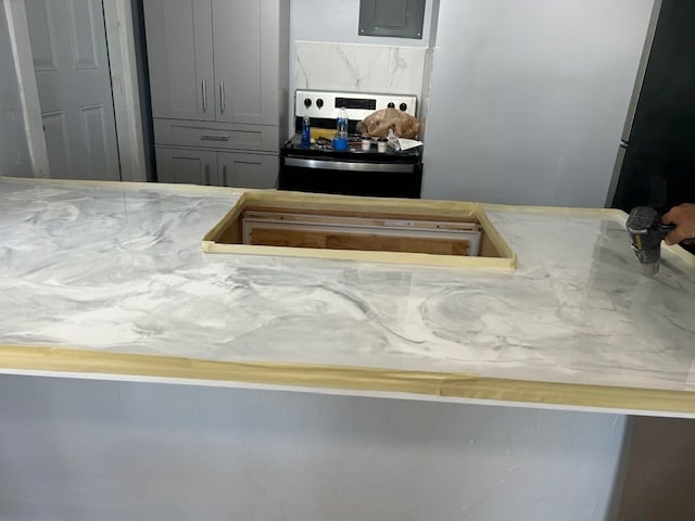 Building Photo - 117 N 24th Ave