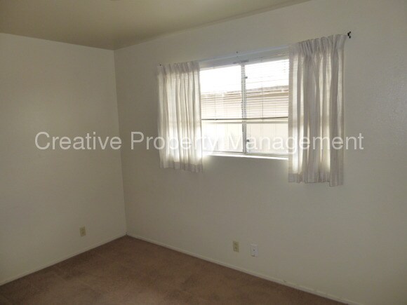 Building Photo - 3105 Salinas Ave