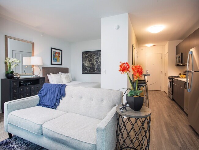 Foto del edificio - 674 N Wells St