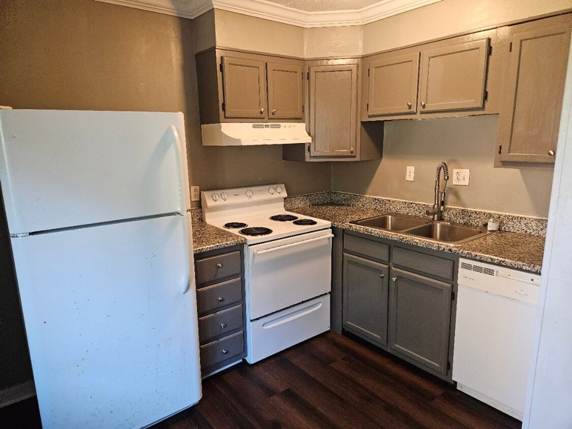 Photo - 2733 Jersey Avenue