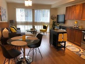 Building Photo - 99 Chapel St