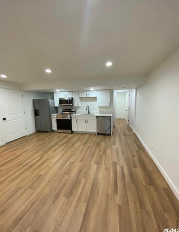 Building Photo - 391 N Regatta Ln