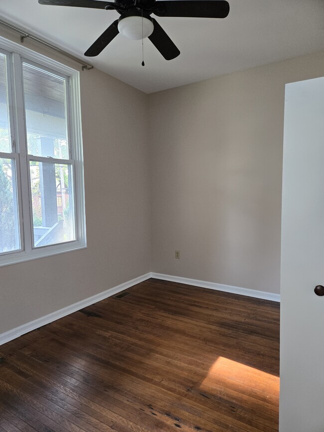 Bedroom - 220 Noble Ave