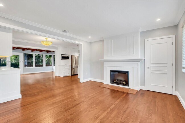 Foto del edificio - 2180 SW 24th St