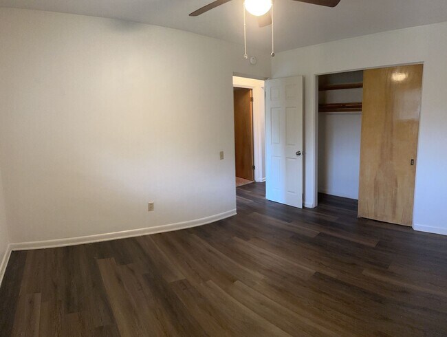 Building Photo - 25 Nordell Court