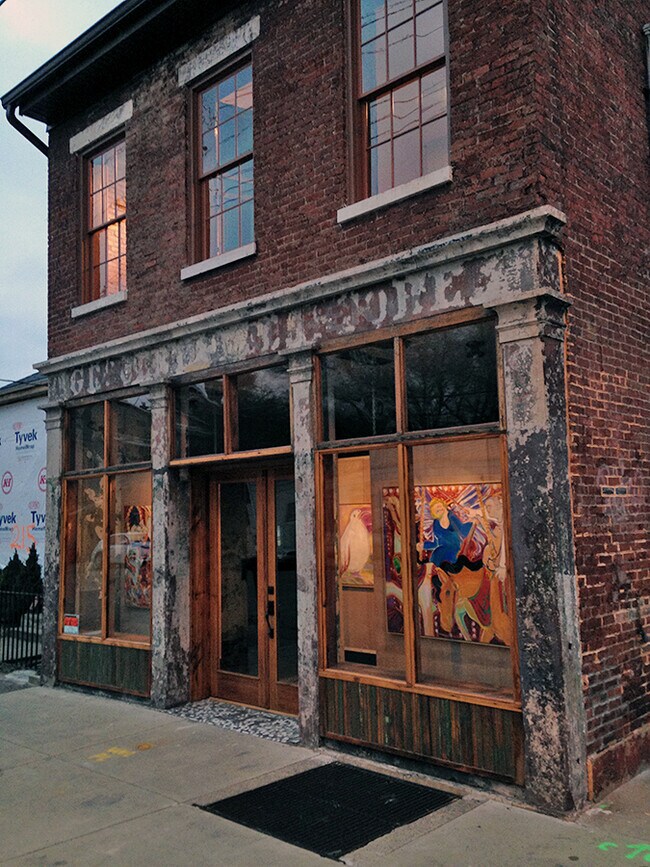 building exterior - 217 S Clay St