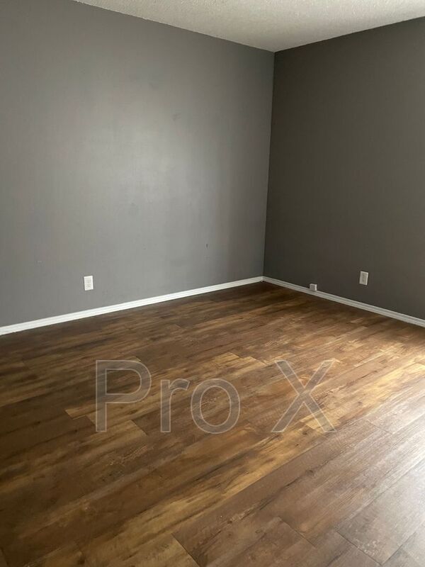 Foto del edificio - 1015 S St Louis Ave