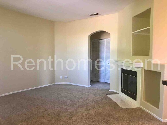 Building Photo - 10728-242 Sabre Hill Drive