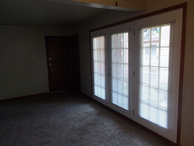 Foto del edificio - 1720 Sable Ln