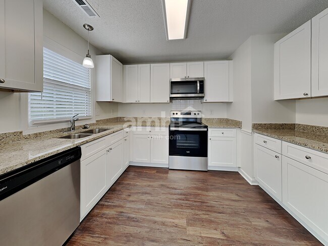 Foto del edificio - 1769 Ammons Dr