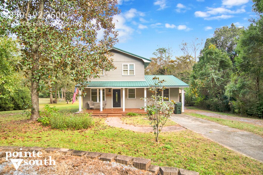 Foto principal - 18870 Highland Dr