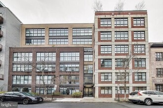 Building Photo - 1440 Church St NW