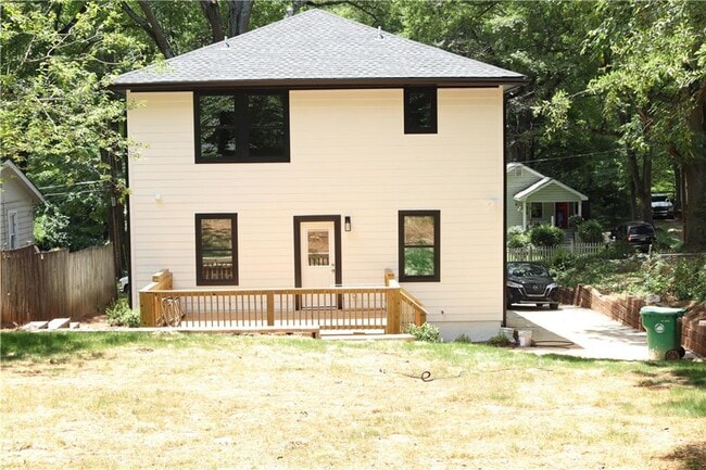 Building Photo - 785 Murphey St